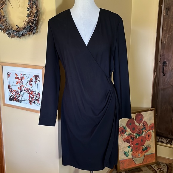 ELLEN TRACY Size 8 Elegant Wrap Classic - Little Black Dress LBD Sexy Witchycore - Picture 4 of 12